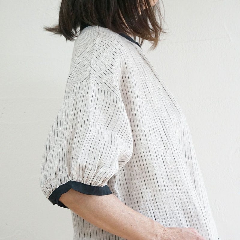 Branch m‘.,ブランチエム,ナチュラル,30代,40代,50代,60代,リネン,ゆったり,blouse,ブラウス,半袖,チェック,チェック柄,チェック柄ブラウス,リネンブラウス,フレンチスリーブ,配色ブラウス