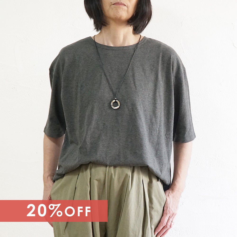 Branch m‘.,ブランチエム,ナチュラル,30代,40代,50代,60代,コットン,ゆったり,綿,Tシャツ,ビッグシルエット,オーバーシルエット,オーバーサイズ,カットソー,５分袖,５分袖Tシャツ