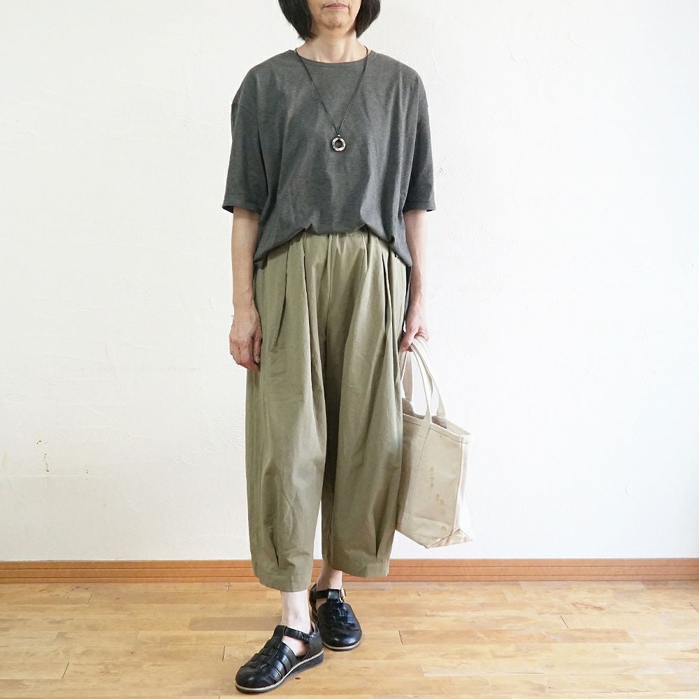 Branch m‘.,ブランチエム,ナチュラル,30代,40代,50代,60代,コットン,ゆったり,綿,Tシャツ,ビッグシルエット,オーバーシルエット,オーバーサイズ,カットソー,５分袖,５分袖Tシャツ