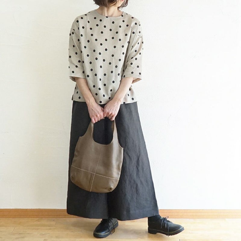 Branch m‘.,ブランチエム,ナチュラル,30代,40代,50代,60代,リネン,ゆったり,ブラウス,リネンブラウス,プルオーバーブラウス,プルオーバー,水玉,水玉ブラウス,ドット柄,ドット柄ブラウス 