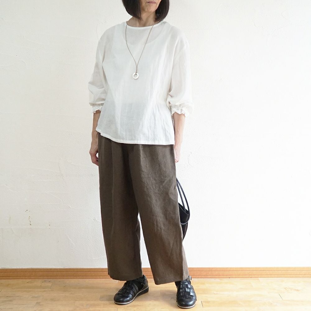 Branch m‘.,ブランチエム,ナチュラル,30代,40代,50代,60代,リネン,コットンリネン,綿麻,ゆったり,ブラウス,長袖,プルオーバー,プルオーバーブラウス,袖ゴム,桐七炊き,