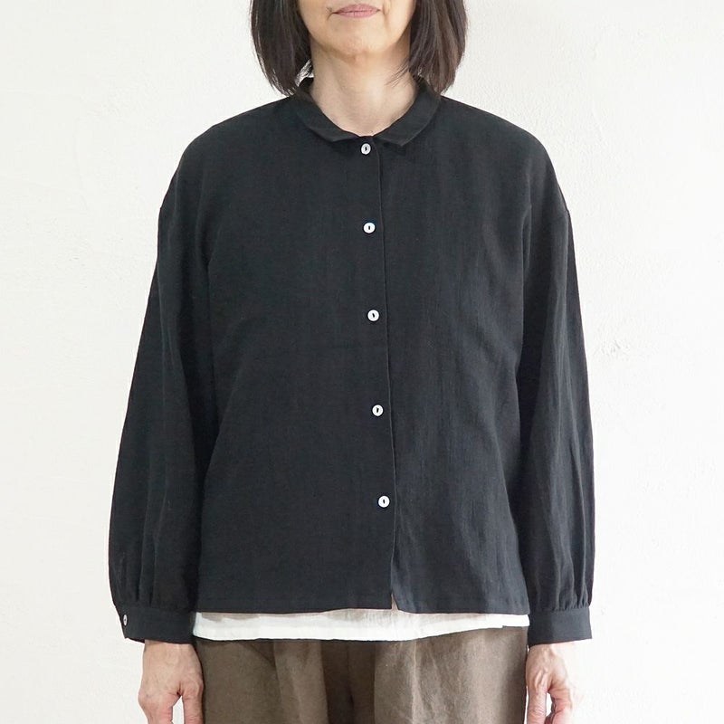 Branch m‘.,ブランチエム,ナチュラル,30代,40代,50代,60代,リネン,コットンリネン,綿麻,ゆったり,ブラウス,長袖,チビ衿,シャツ,チビ衿シャツ,チビ衿ブラウス,
