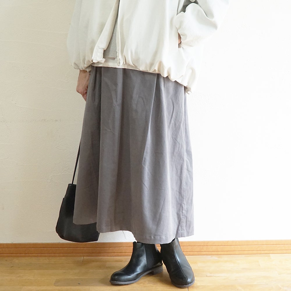 Branch m‘.,ブランチエム,ナチュラル,30代,40代,50代,60代,コットン,綿,ゆったり,skirt,スカート,タックスカート,コーデュロイ,細コール,コーデュロイスカート