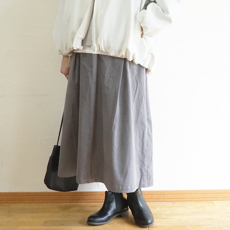 Branch m‘.,ブランチエム,ナチュラル,30代,40代,50代,60代,コットン,綿,ゆったり,skirt,スカート,タックスカート,コーデュロイ,細コール,コーデュロイスカート