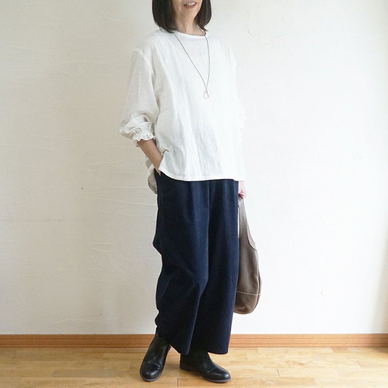 Branch m‘.,ブランチエム,ナチュラル,30代,40代,50代,60代,コットン,綿,ゆったり,パンツ,コクーンパンツ,コーデュロイ,細コール,コーデュロイパンツ,ボウルパンツ