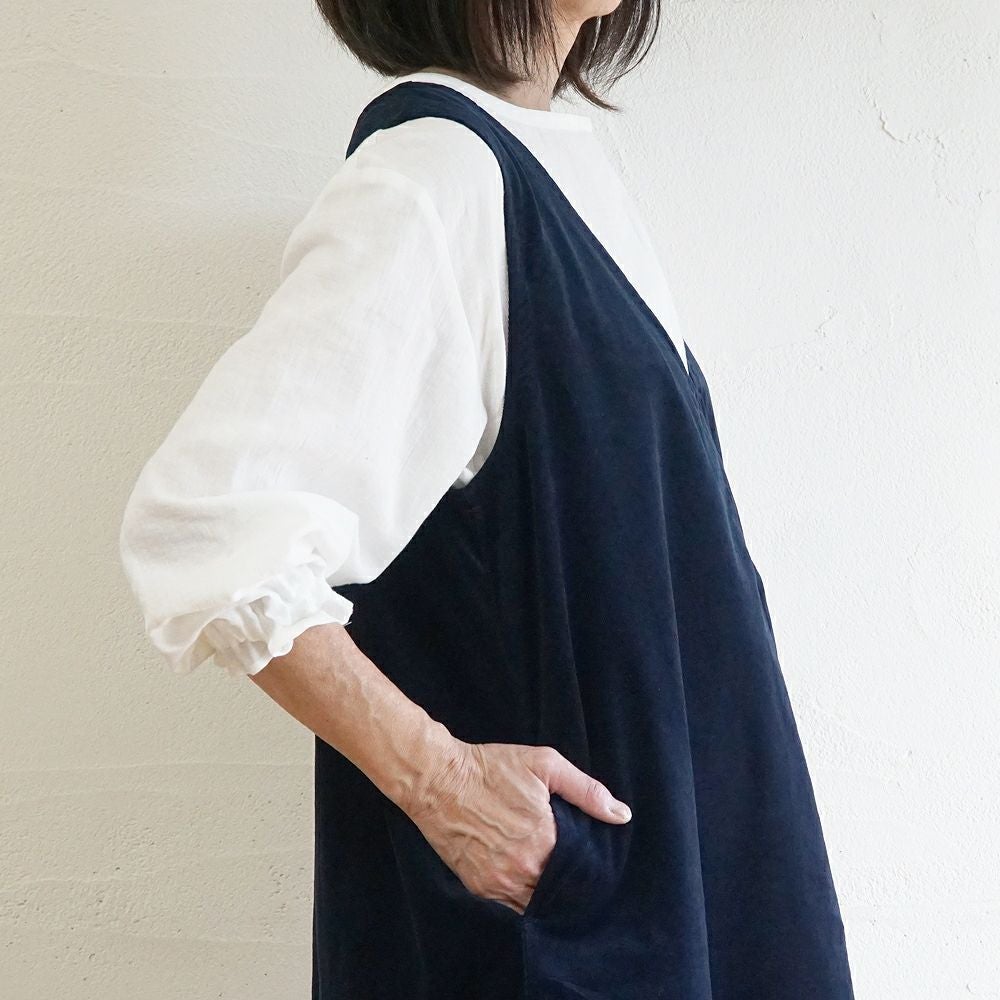 Branch m‘.,ブランチエム,ナチュラル,30代,40代,50代,60代,コットン,綿,ゆったり,ワンピース,ノースリーブワンピース,Vネックワンピース,コーデュロイ,細コール,コーデュロイワンピース,細コールワンピース