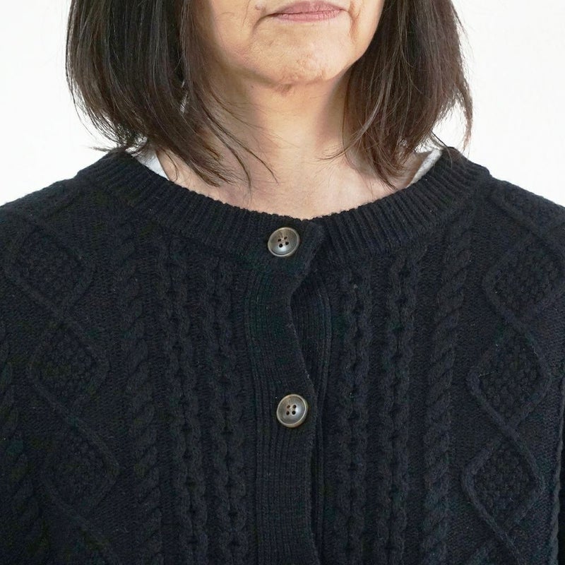 Branch m‘.,ブランチエム,ナチュラル,30代,40代,50代,60代,ウール,ゆったり,knit,ニット,ウール混,カーディガン,ケーブルニット,ケーブルニットカーディガン,ニットカーディガン,ニットカーデ,ケーブル編み