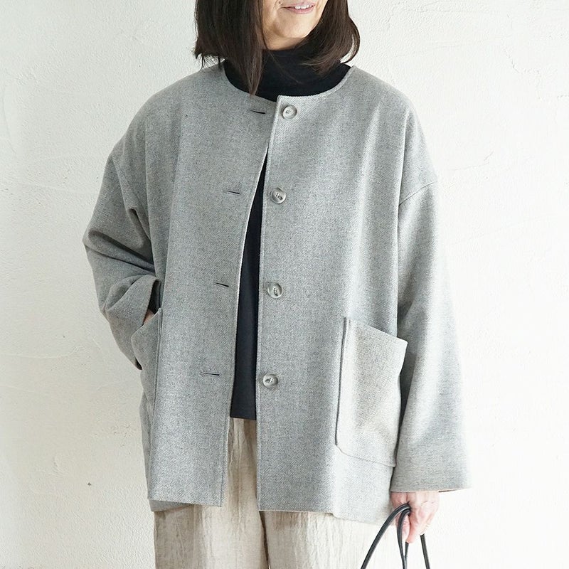 Branch m‘.,ブランチエム,ナチュラル,30代,40代,50代,60代,ウール,ゆったり,コート,ジャケット,ノーカラーコート,裏地,ノーカラー,クルーネック,クルーネックコート