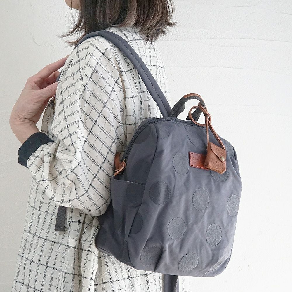 Branch m‘.,ブランチエム,ナチュラル,30代,40代,50代,60代,ゆったり,バッグ,toleur,トーラ,革バッグ,カウレザーバッグ,カウレザー,リュック,リュックサック,ナイロンバッグ