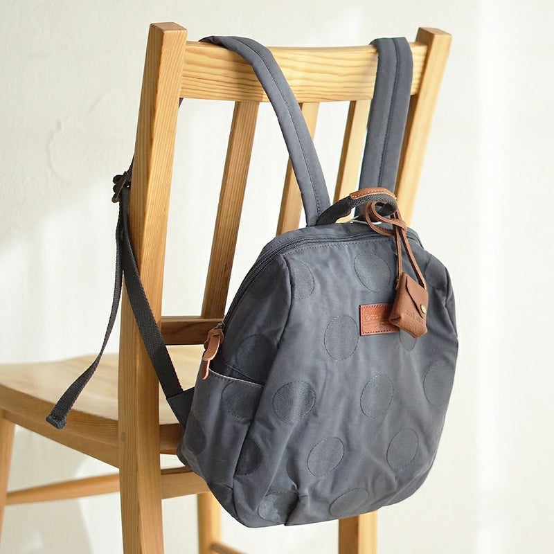 Branch m‘.,ブランチエム,ナチュラル,30代,40代,50代,60代,ゆったり,バッグ,toleur,トーラ,革バッグ,カウレザーバッグ,カウレザー,リュック,リュックサック,ナイロンバッグ