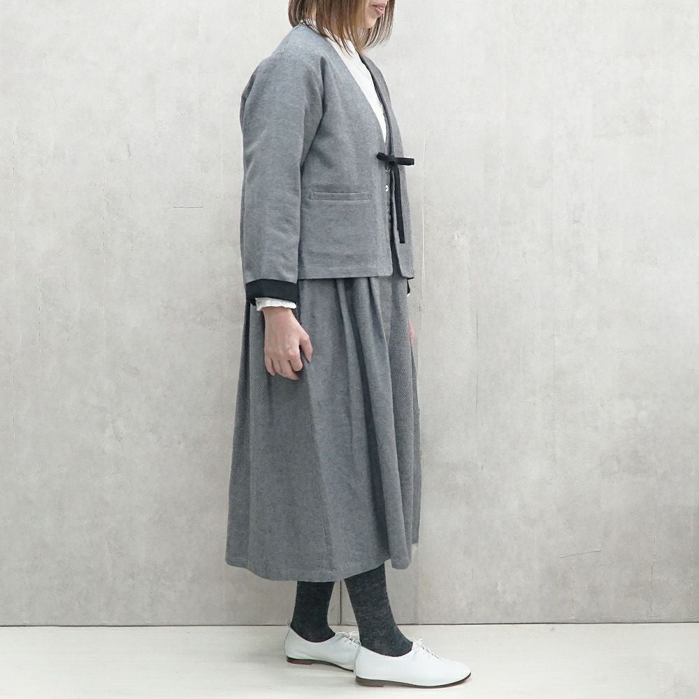 Branch m‘.,ブランチエム,ナチュラル,30代,40代,50代,60代,リネン,ゆったり,ジャケット,リネンジャケット,Vネックジャケット,Vネック,ショート丈,ショートジャケット,フォーマル,オケージョン,セットアップ