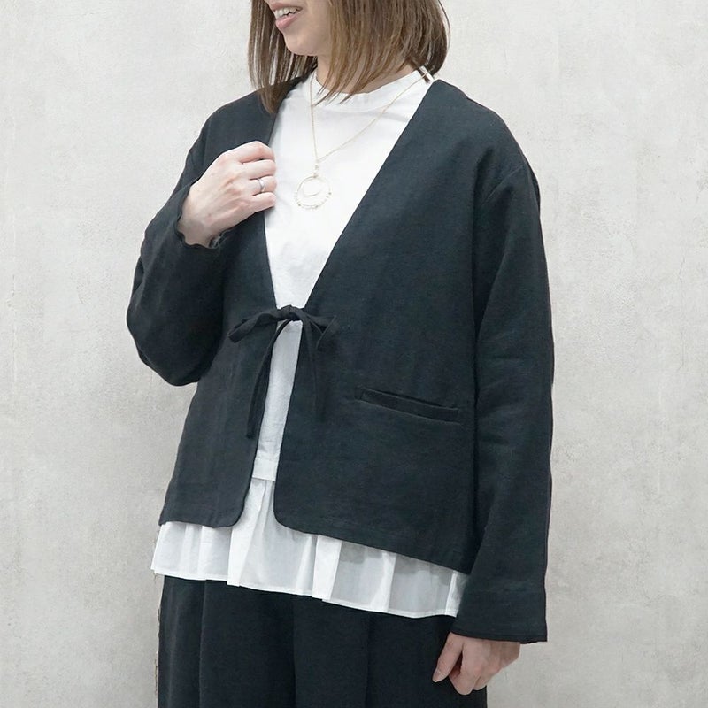 Branch m‘.,ブランチエム,ナチュラル,30代,40代,50代,60代,リネン,ゆったり,ジャケット,リネンジャケット,Vネックジャケット,Vネック,ショート丈,ショートジャケット,フォーマル,オケージョン,セットアップ