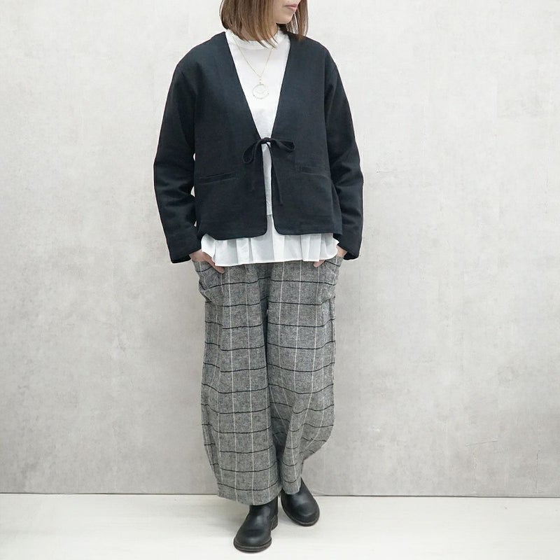 Branch m‘.,ブランチエム,ナチュラル,30代,40代,50代,60代,リネン,ゆったり,ジャケット,リネンジャケット,Vネックジャケット,Vネック,ショート丈,ショートジャケット,フォーマル,オケージョン,セットアップ