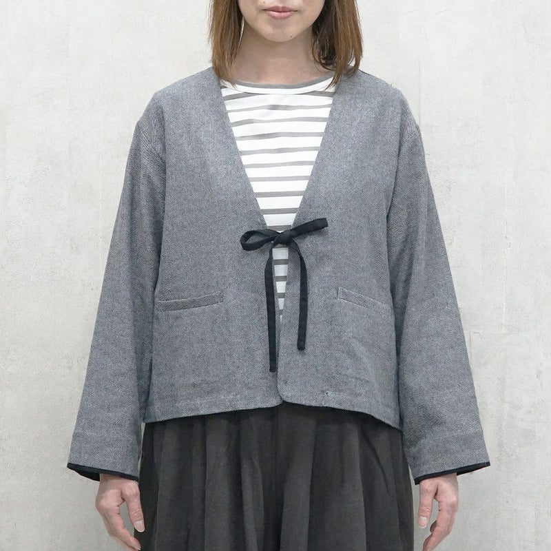 Branch m‘.,ブランチエム,ナチュラル,30代,40代,50代,60代,リネン,ゆったり,ジャケット,リネンジャケット,Vネックジャケット,Vネック,ショート丈,ショートジャケット,フォーマル,オケージョン,セットアップ