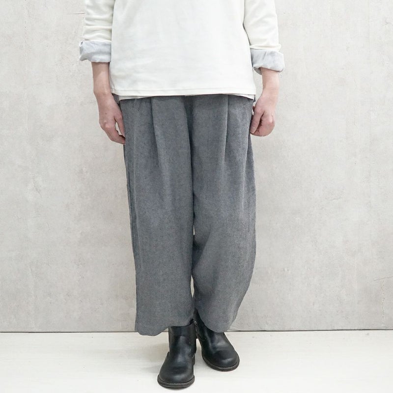 Branch m‘.,ブランチエム,ナチュラル,30代,40代,50代,60代,リネン,ゆったり,パンツ,テーパードパンツ,タックパンツ,フォーマル,オケージョン,セットアップ,テーパード