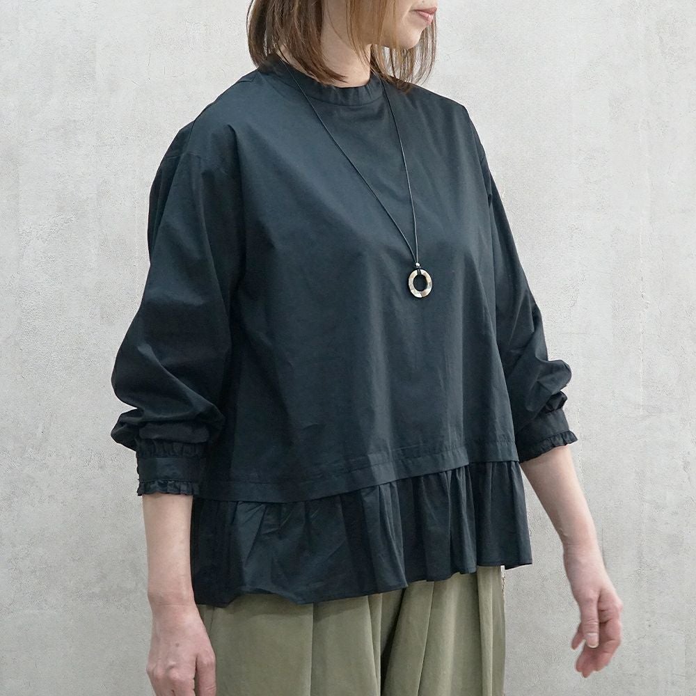 Branch m‘.,ブランチエム,ナチュラル,30代,40代,50代,60代,コットン,ゆったり,コットン,コットンブラウス,綿ブラウス,フリル,フリルブラウス,フォーマル,オケージョン,セットアップ,レイヤード,レイヤードコーデ,