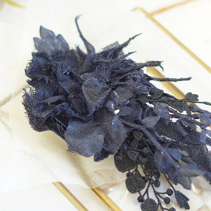 Branch m‘.,ブランチエム,ナチュラル,30代,40代,50代,60代,ブローチ,コサージュ,布,花,オケージョン,セレモニー,リネン,リネンのコサージュ