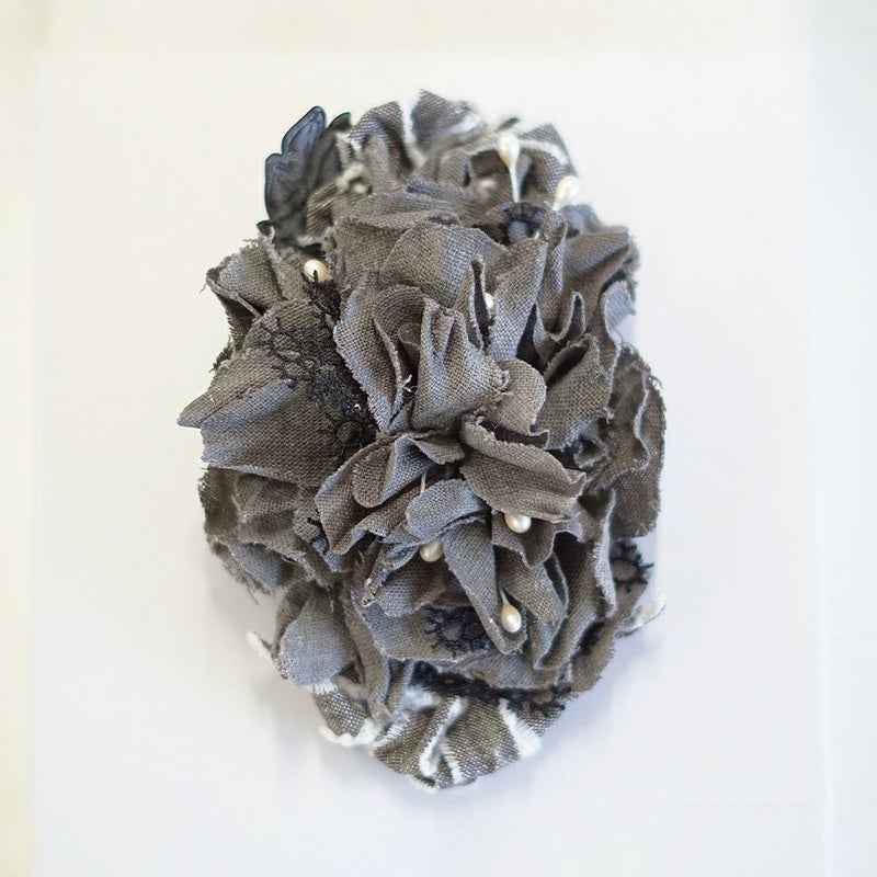 Branch m‘.,ブランチエム,ナチュラル,30代,40代,50代,60代,ブローチ,コサージュ,布,花,オケージョン,セレモニー,リネンのコサージュ