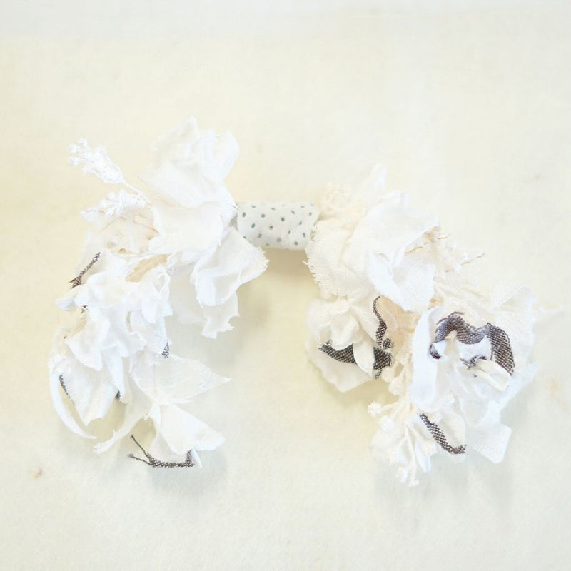 Branch m‘.,ブランチエム,ナチュラル,30代,40代,50代,60代,ブローチ,コサージュ,布,花,オケージョン,セレモニー,リネンのコサージュ