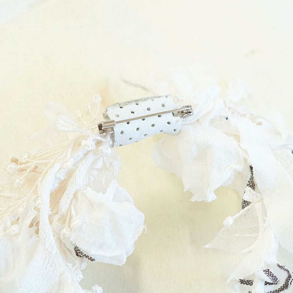 Branch m‘.,ブランチエム,ナチュラル,30代,40代,50代,60代,ブローチ,コサージュ,布,花,オケージョン,セレモニー,リネンのコサージュ