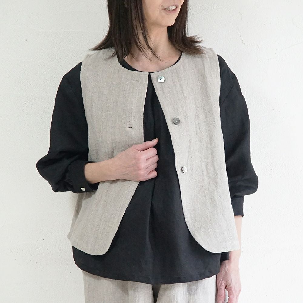 Branch m‘.,ブランチエム,ナチュラル,30代,40代,50代,60代,リネン,ゆったり,ベスト,リネンベスト,2wayベスト,2way,フォーマル,オケージョン,セットアップ,