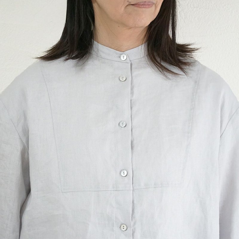 Branch m‘.,ブランチエム,ナチュラル,30代,40代,50代,60代,リネン,ゆったり,blouse,ブラウス,リネンブラウス,バンドカラー,バンドカラーブラウス,スタンドカラー,スタンドカラーブラウス,切替ブラウス