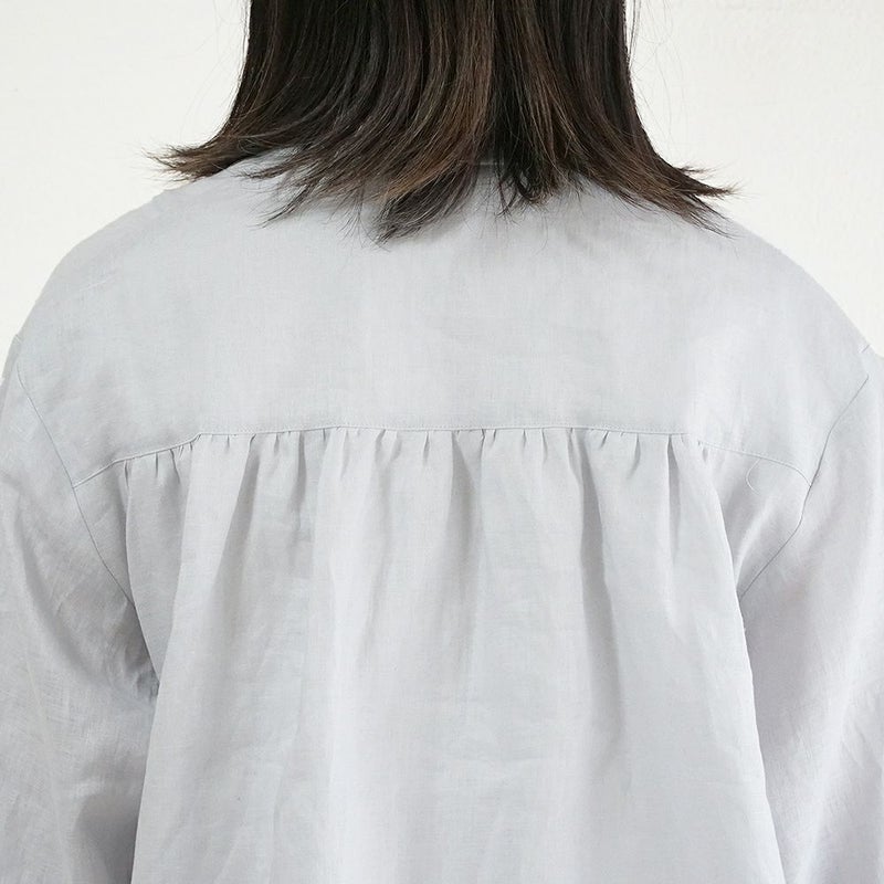 Branch m‘.,ブランチエム,ナチュラル,30代,40代,50代,60代,リネン,ゆったり,blouse,ブラウス,リネンブラウス,バンドカラー,バンドカラーブラウス,スタンドカラー,スタンドカラーブラウス,切替ブラウス