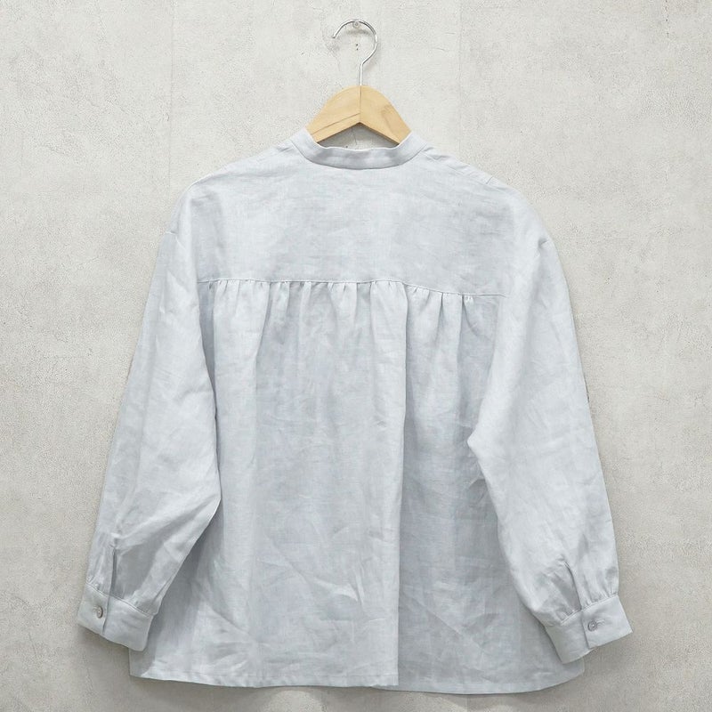 Branch m‘.,ブランチエム,ナチュラル,30代,40代,50代,60代,リネン,ゆったり,blouse,ブラウス,リネンブラウス,バンドカラー,バンドカラーブラウス,スタンドカラー,スタンドカラーブラウス,切替ブラウス