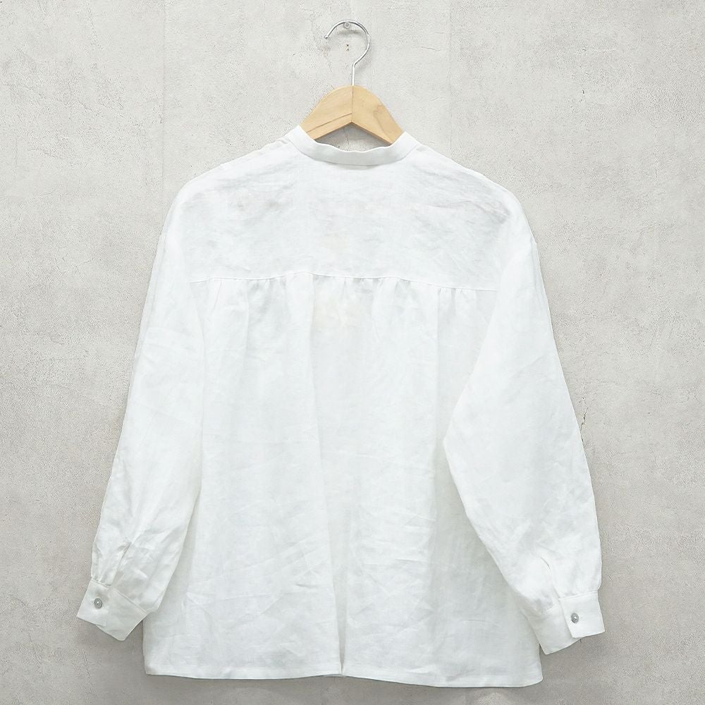 Branch m‘.,ブランチエム,ナチュラル,30代,40代,50代,60代,リネン,ゆったり,blouse,ブラウス,リネンブラウス,バンドカラー,バンドカラーブラウス,スタンドカラー,スタンドカラーブラウス,切替ブラウス