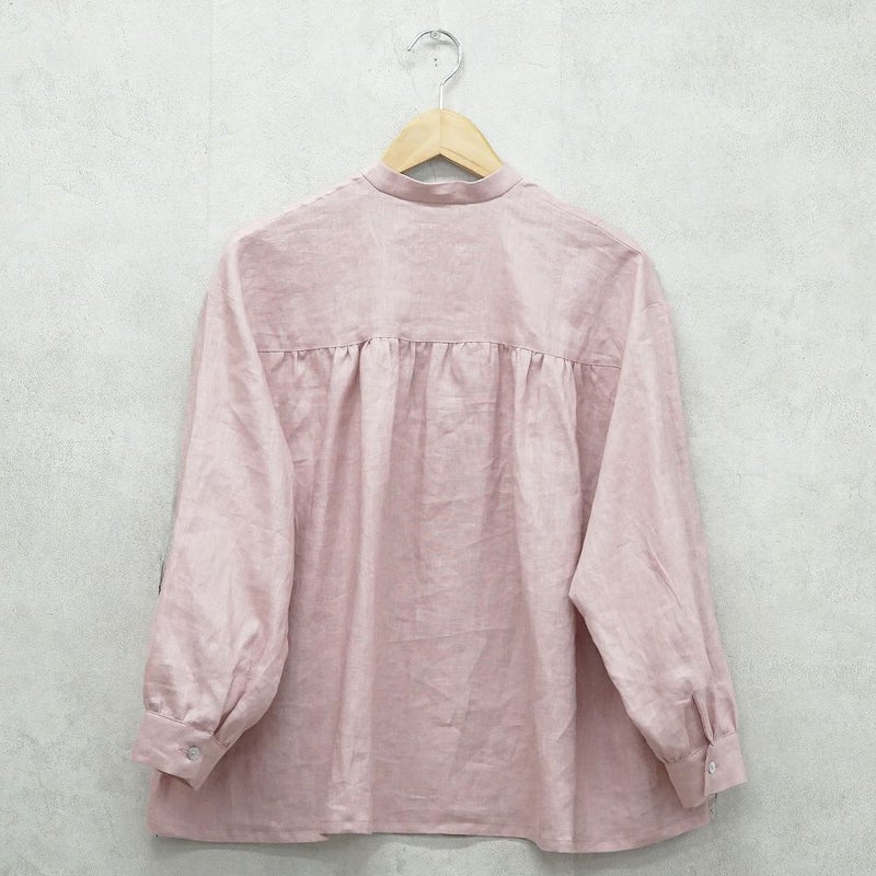 Branch m‘.,ブランチエム,ナチュラル,30代,40代,50代,60代,リネン,ゆったり,blouse,ブラウス,リネンブラウス,バンドカラー,バンドカラーブラウス,スタンドカラー,スタンドカラーブラウス,切替ブラウス