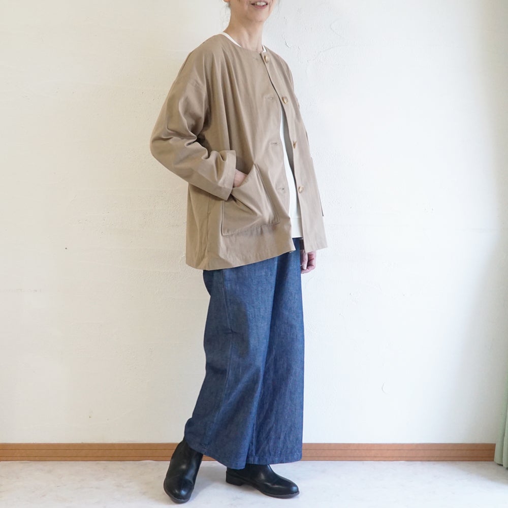 Branch m‘.,ブランチエム,ナチュラル,30代,40代,50代,60代,リネン,ゆったり,ジャケット,ブルゾン,コート,撥水,ノーカラー,ノーカラーコート,ノーカラージャケット,撥水コート,