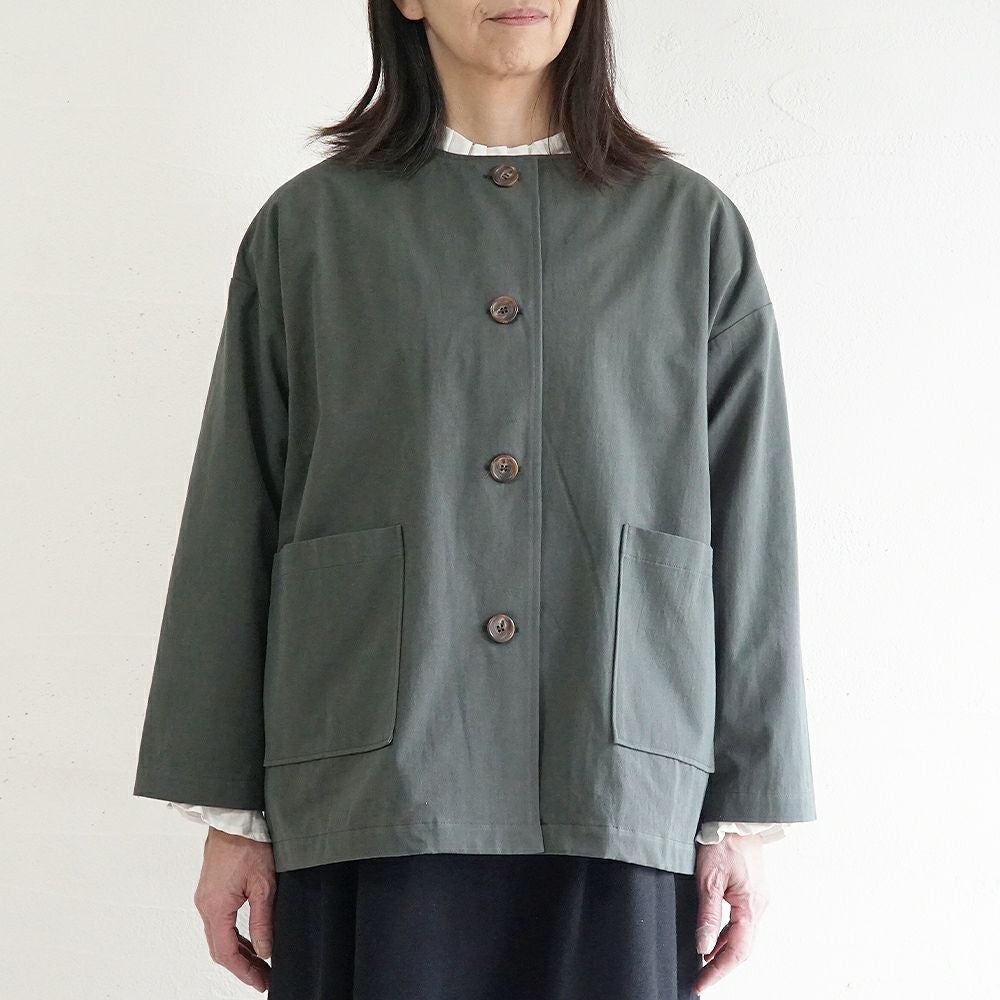 Branch m‘.,ブランチエム,ナチュラル,30代,40代,50代,60代,リネン,ゆったり,ジャケット,ブルゾン,コート,撥水,ノーカラー,ノーカラーコート,ノーカラージャケット,撥水コート,