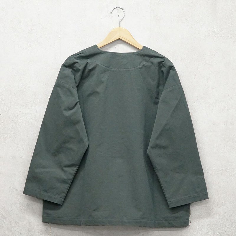 Branch m‘.,ブランチエム,ナチュラル,30代,40代,50代,60代,リネン,ゆったり,ジャケット,ブルゾン,コート,撥水,ノーカラー,ノーカラーコート,ノーカラージャケット,撥水コート,