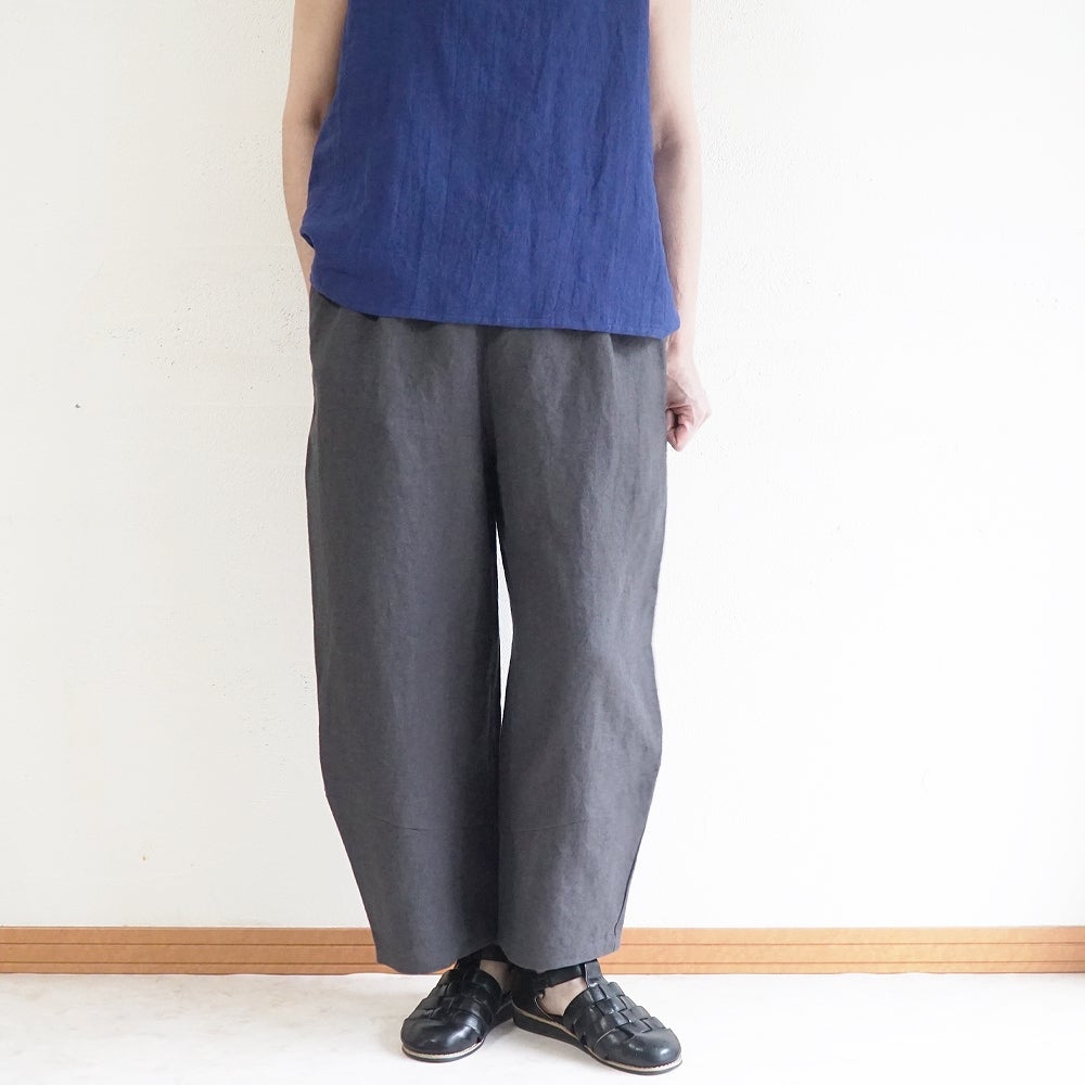 Branch m‘.,ブランチエム,ナチュラル,30代,40代,50代,60代,リネン,ゆったり,麻,パンツ,コクーンパンツ,バルーンパンツ,