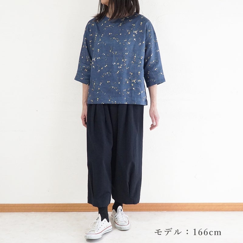 Branch m‘.,ブランチエム,ナチュラル,30代,40代,50代,60代,リネン,ゆったり,blouse,ブラウス,リネンブラウス,プルオーバー,プルオーバーブラウス,ギャザーブラウス,タックブラウス,7分袖,7分袖ブラウス,花柄,花柄ブラウス,