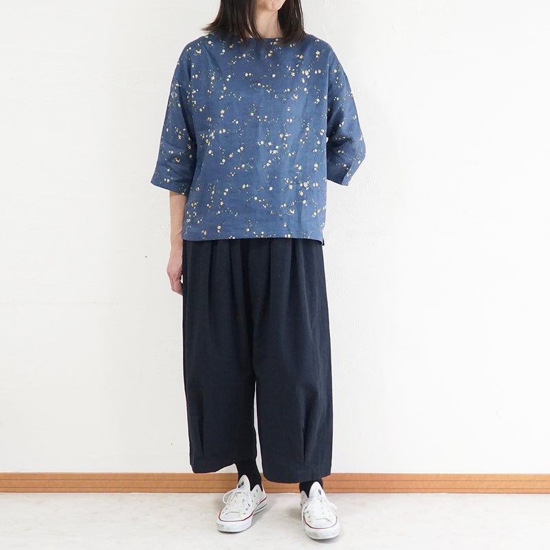 Branch m‘.,ブランチエム,ナチュラル,30代,40代,50代,60代,リネン,ゆったり,blouse,ブラウス,リネンブラウス,プルオーバー,プルオーバーブラウス,ギャザーブラウス,タックブラウス,7分袖,7分袖ブラウス,花柄,花柄ブラウス,