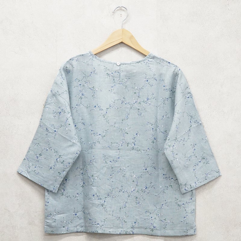 Branch m‘.,ブランチエム,ナチュラル,30代,40代,50代,60代,リネン,ゆったり,blouse,ブラウス,リネンブラウス,プルオーバー,プルオーバーブラウス,ギャザーブラウス,タックブラウス,7分袖,7分袖ブラウス,花柄,花柄ブラウス,