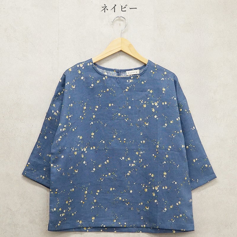 Branch m‘.,ブランチエム,ナチュラル,30代,40代,50代,60代,リネン,ゆったり,blouse,ブラウス,リネンブラウス,プルオーバー,プルオーバーブラウス,ギャザーブラウス,タックブラウス,7分袖,7分袖ブラウス,花柄,花柄ブラウス,