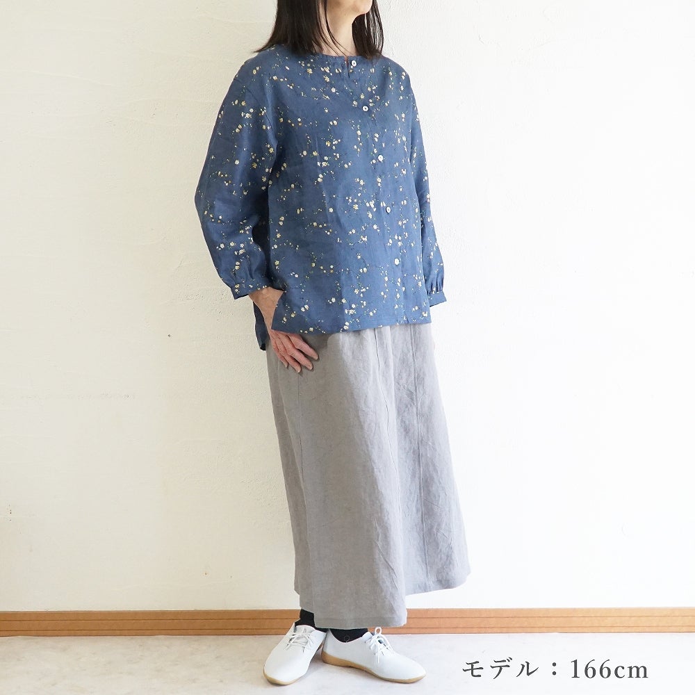 Branch m‘.,ブランチエム,ナチュラル,30代,40代,50代,60代,リネン,ゆったり,blouse,ブラウス,リネンブラウス,羽織,羽織ブラウス,花柄,花柄ブラウス,クルーネック,
