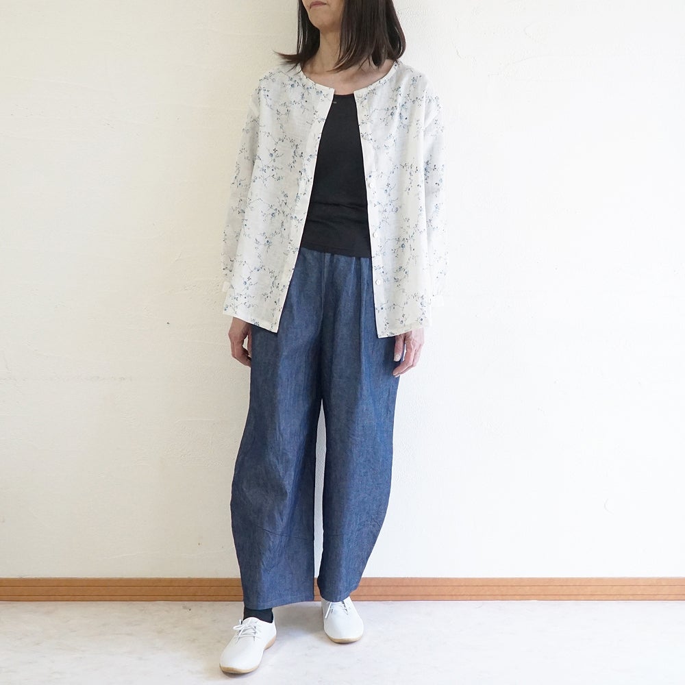 Branch m‘.,ブランチエム,ナチュラル,30代,40代,50代,60代,リネン,ゆったり,blouse,ブラウス,リネンブラウス,羽織,羽織ブラウス,花柄,花柄ブラウス,クルーネック,