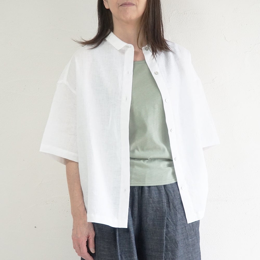 Branch m‘.,ブランチエム,ナチュラル,30代,40代,50代,60代,リネン,ゆったり,麻,シャツ,リネンシャツ,リネンブラウス,ブラウス,ビッグシャツ,オーバーサイズ