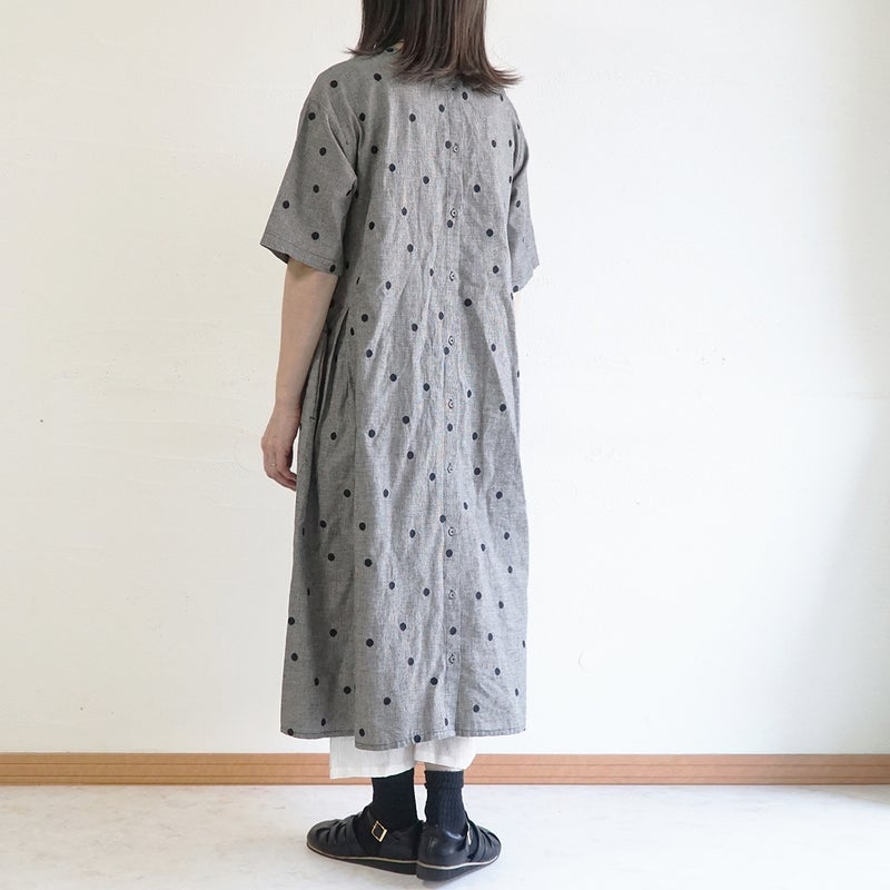 Branch m‘.,ブランチエム,ナチュラル,30代,40代,50代,60代,コットンリネン,ゆったり,ワンピース,2way,2wayワンピース,５分袖,シャツワンピース,綿麻,半袖,刺繍,ドット刺繍,刺繍ワンピース,ドット柄,ドットワンピース