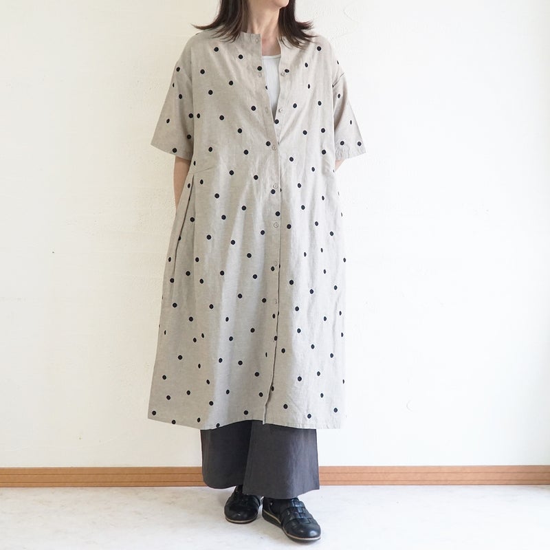 Branch m‘.,ブランチエム,ナチュラル,30代,40代,50代,60代,コットンリネン,ゆったり,ワンピース,2way,2wayワンピース,５分袖,シャツワンピース,綿麻,半袖,刺繍,ドット刺繍,刺繍ワンピース,ドット柄,ドットワンピース
