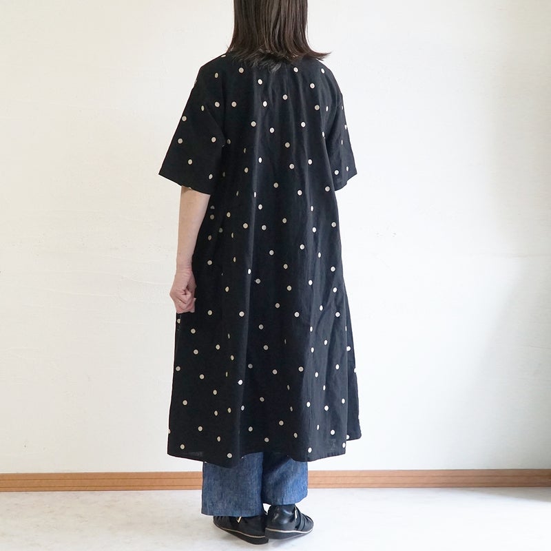 Branch m‘.,ブランチエム,ナチュラル,30代,40代,50代,60代,コットンリネン,ゆったり,ワンピース,2way,2wayワンピース,５分袖,シャツワンピース,綿麻,半袖,刺繍,ドット刺繍,刺繍ワンピース,ドット柄,ドットワンピース