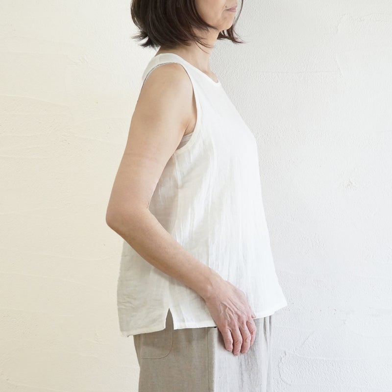Branch m‘.,ブランチエム,ナチュラル,30代,40代,50代,60代,リネン,ゆったり,ブラウス,リネンブラウス,タンクトップ,ノースリーブ,リネンタンクトップ