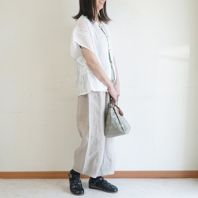 Branch m‘.,ブランチエム,ナチュラル,30代,40代,50代,60代,リネン,ゆったり,麻,ブラウス,リネンブラウス,ピンタックブラウス,ギャザーブラウス ,