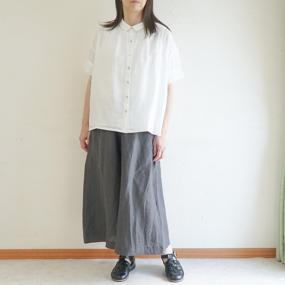 Branch m‘.,ブランチエム,ナチュラル,30代,40代,50代,60代,リネン,ゆったり,麻,ブラウス,リネンブラウス,カフスブラウス,衿,半袖ブラウス,半袖シャツ,リネンシャツ
