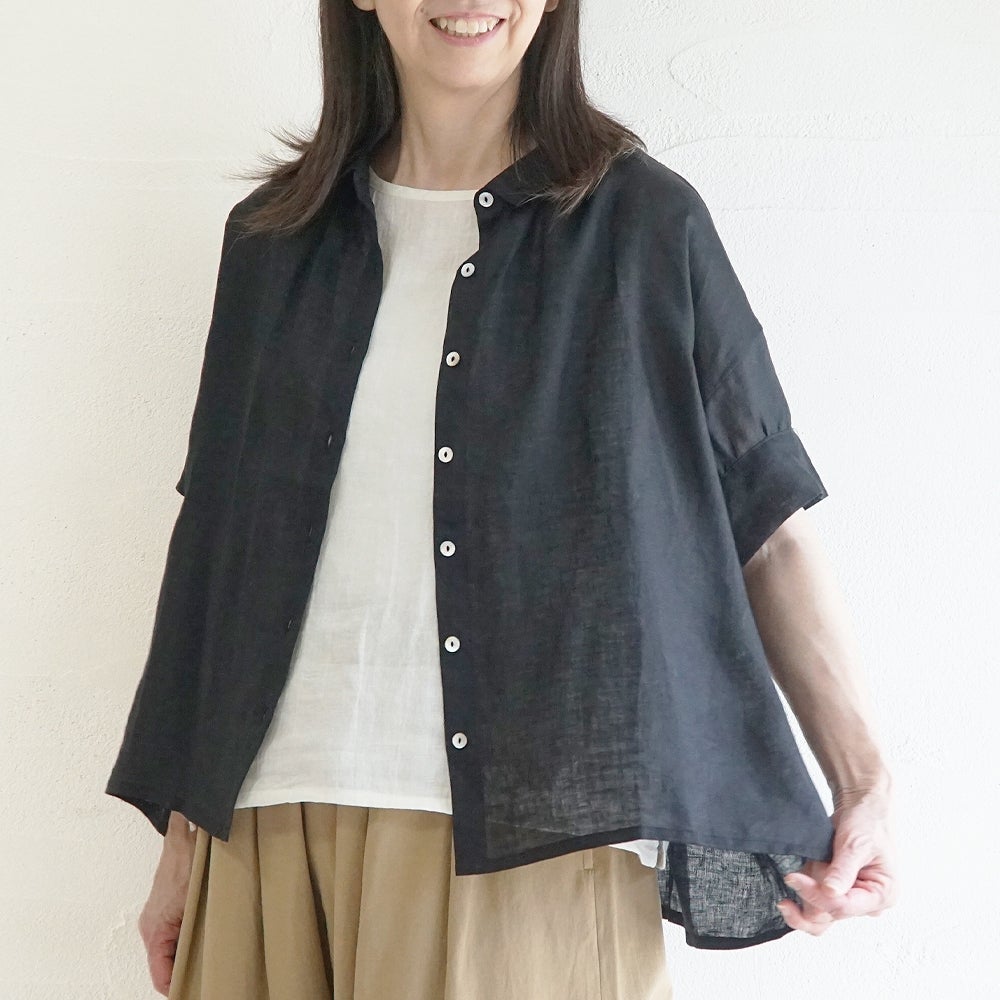 Branch m‘.,ブランチエム,ナチュラル,30代,40代,50代,60代,リネン,ゆったり,麻,ブラウス,リネンブラウス,カフスブラウス,衿,半袖ブラウス,半袖シャツ,リネンシャツ