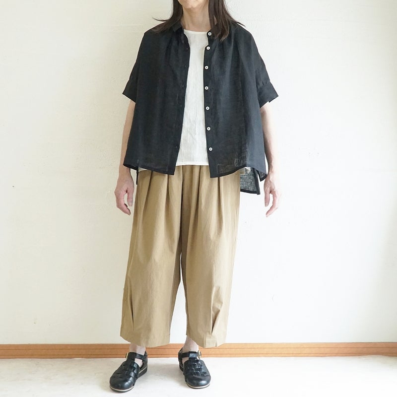 Branch m‘.,ブランチエム,ナチュラル,30代,40代,50代,60代,リネン,ゆったり,麻,ブラウス,リネンブラウス,カフスブラウス,衿,半袖ブラウス,半袖シャツ,リネンシャツ