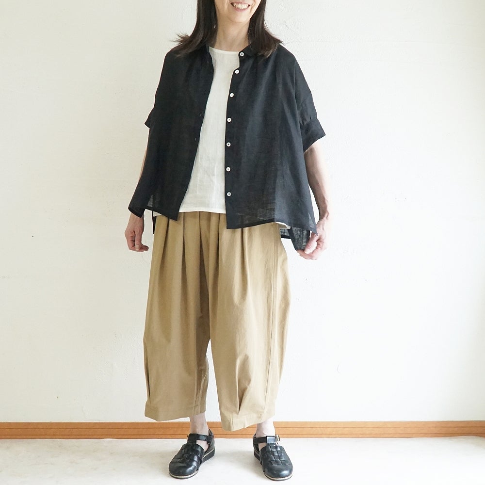 Branch m‘.,ブランチエム,ナチュラル,30代,40代,50代,60代,リネン,ゆったり,麻,ブラウス,リネンブラウス,カフスブラウス,衿,半袖ブラウス,半袖シャツ,リネンシャツ